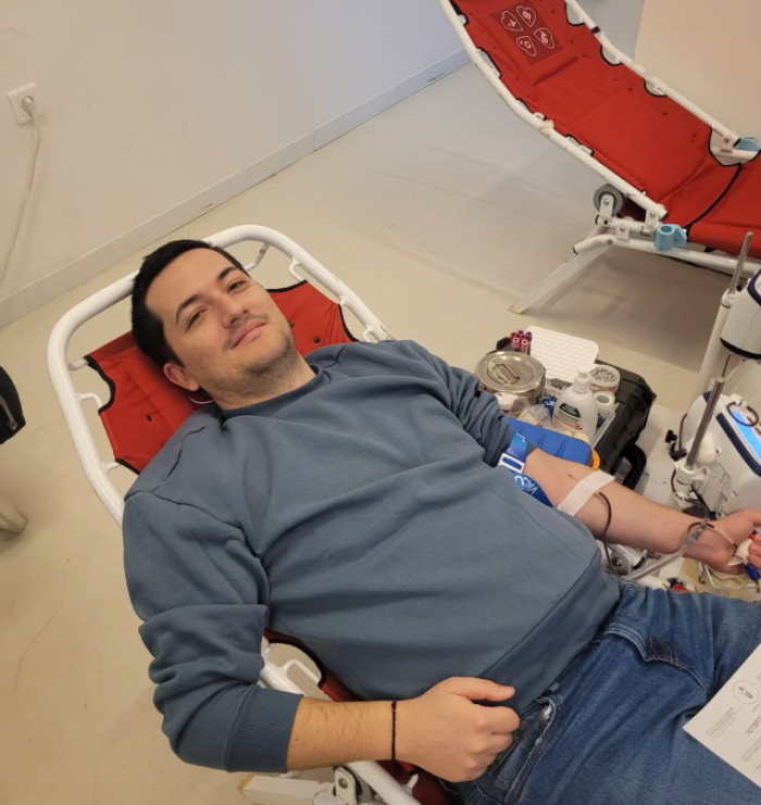 дарување на крв